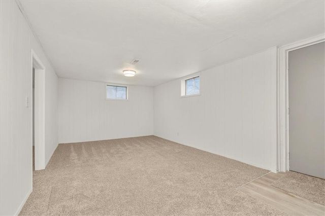 16305 E 16th Street S, Independence, MO 64050