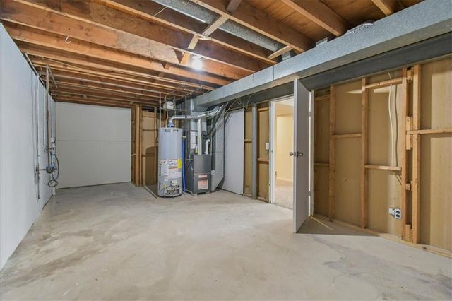 16305 E 16th Street S, Independence, MO 64050