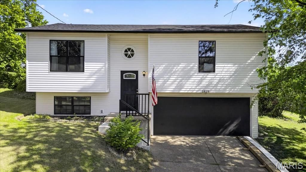 1819 Chippendale Lane, Imperial, MO 63052