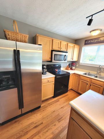 6809 Gordon Boulevard, Burlington, KY 41005