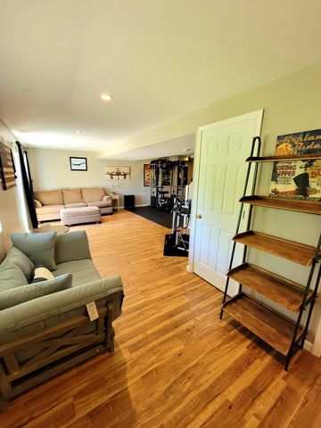 6809 Gordon Boulevard, Burlington, KY 41005