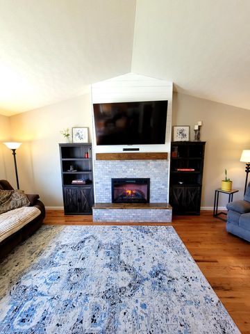 6809 Gordon Boulevard, Burlington, KY 41005