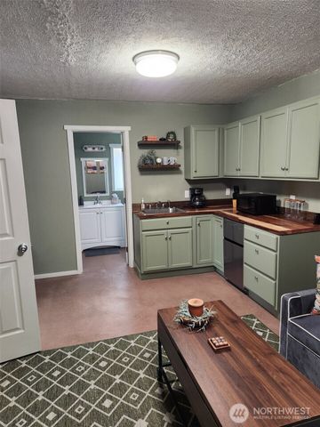 7701 NE 339th Street, La Center, WA 98629