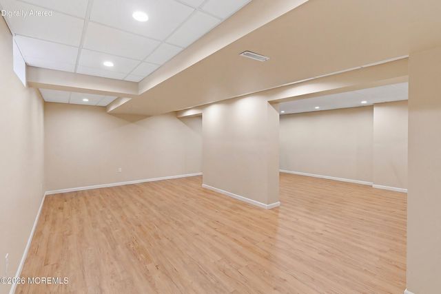 32 Bronia Street, Howell, NJ 07731