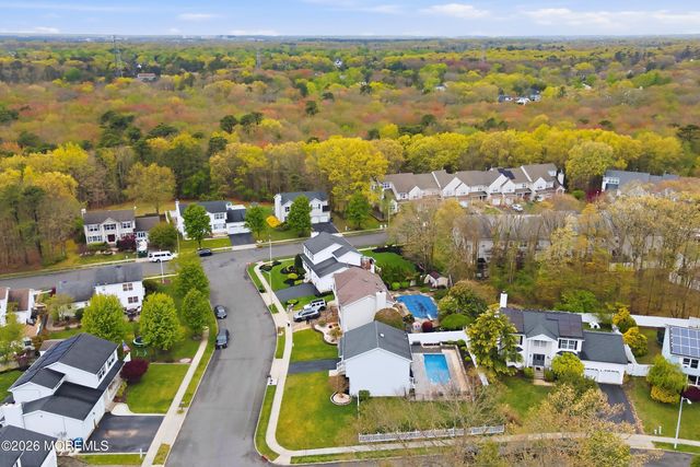 32 Bronia Street, Howell, NJ 07731