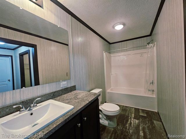 654 Basswood Court, Flint, MI 48506