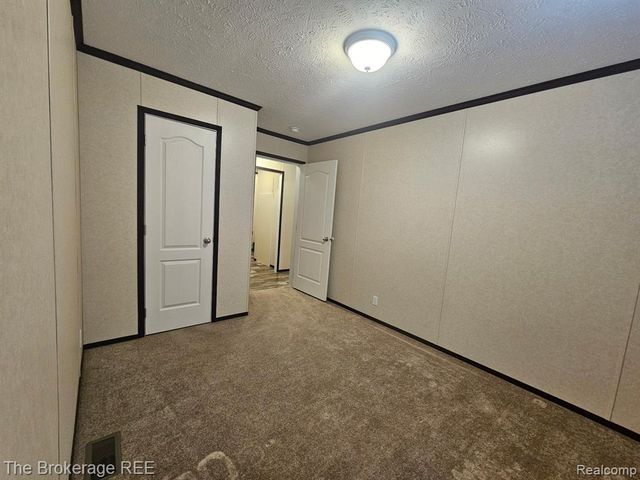 654 Basswood Court, Flint, MI 48506