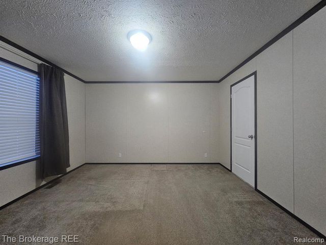 654 Basswood Court, Flint, MI 48506