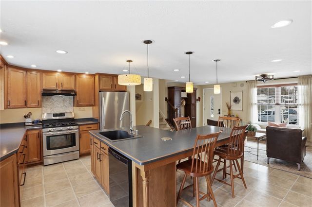 1555 Winterberry Court, Walworth, NY 14568