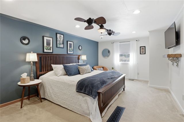 1555 Winterberry Court, Walworth, NY 14568