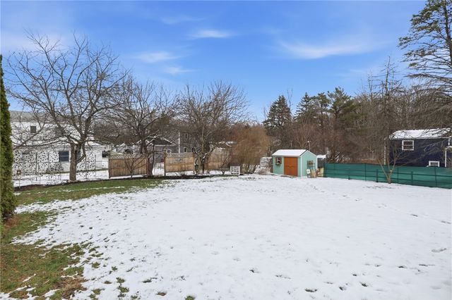 1555 Winterberry Court, Walworth, NY 14568