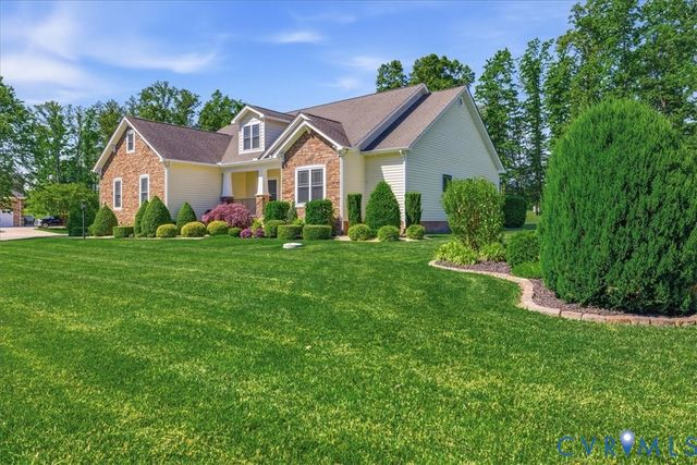 6209 Antelope Ct, Prince George, VA 23875