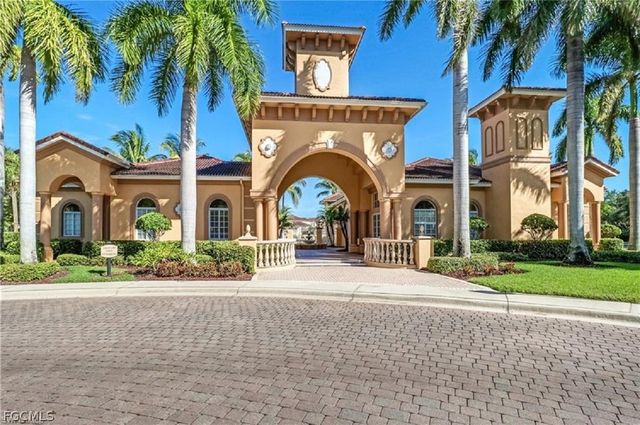 15625 Ocean Walk CIR 313, Fort Myers, FL 33908