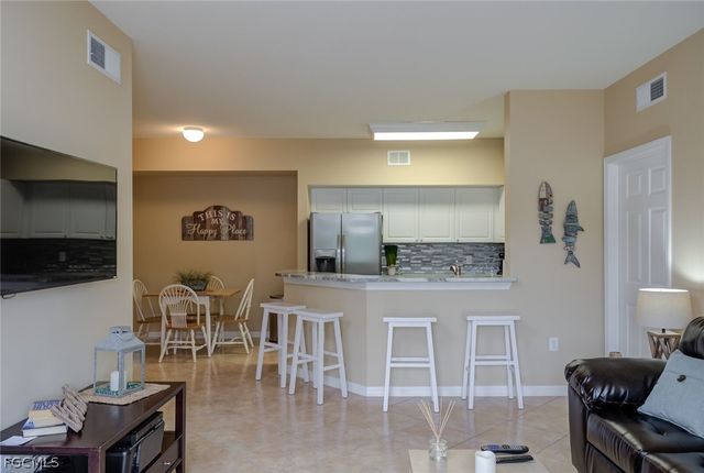 15625 Ocean Walk CIR 313, Fort Myers, FL 33908