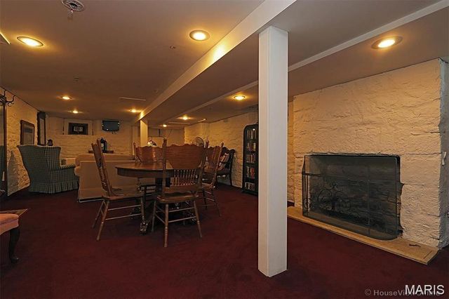 78 N Main Street, Ste Genevieve, MO 63670