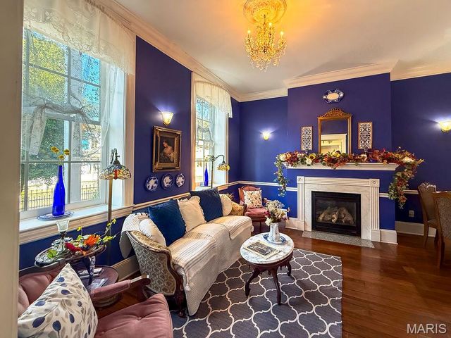 78 N Main Street, Ste Genevieve, MO 63670