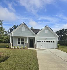 736 Breakers Reef Lane, Huger, SC 29450