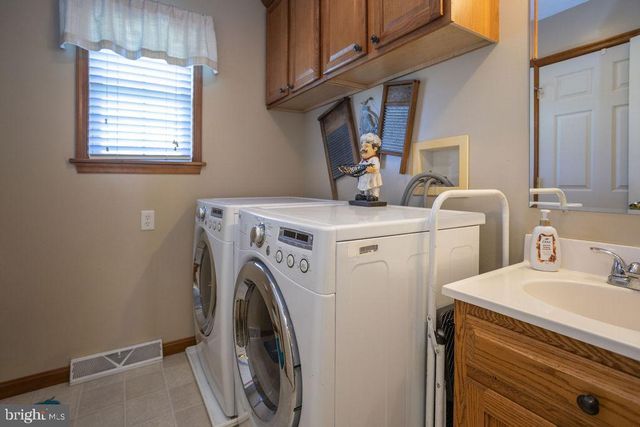 118 BAKER AND RUSSELL DR, Shippensburg, PA 17257
