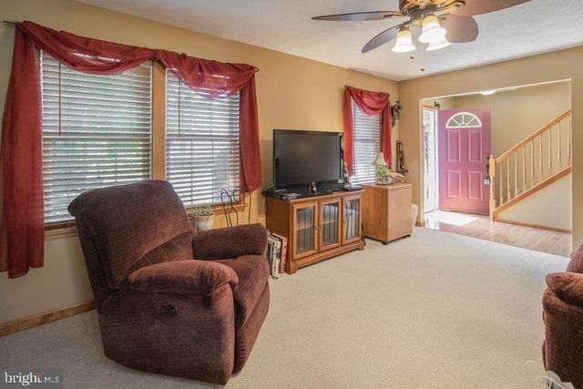 118 BAKER AND RUSSELL DR, Shippensburg, PA 17257