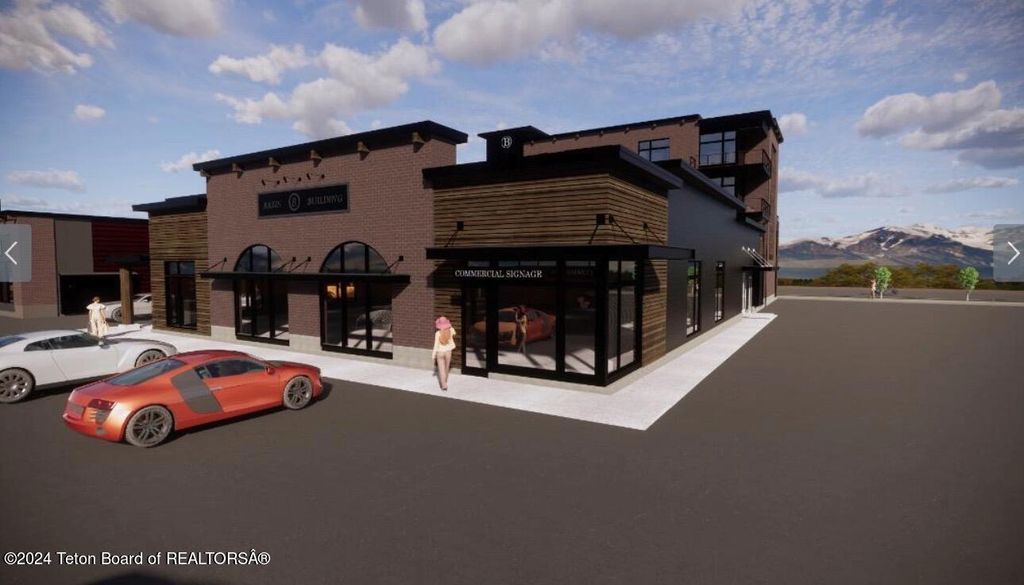 75 W LITTLE Avenue, Driggs, ID 83422 photo 2