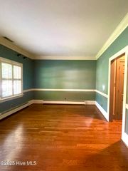 401 Brentwood Drive N, Wilson, NC 27893