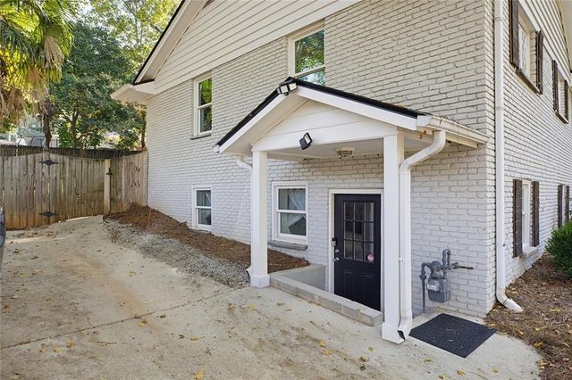 2871 Stonecreek Road SE, Smyrna, GA 30080
