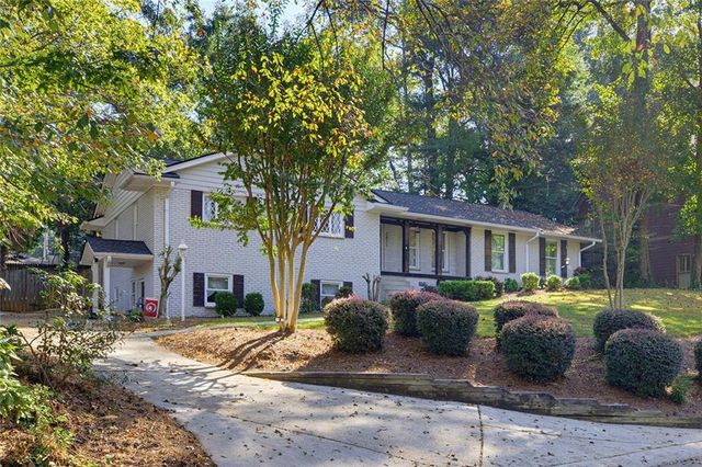 2871 Stonecreek Road SE, Smyrna, GA 30080