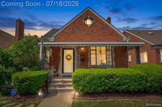 11695 Mcdougall Street, Hamtramck, MI 48212