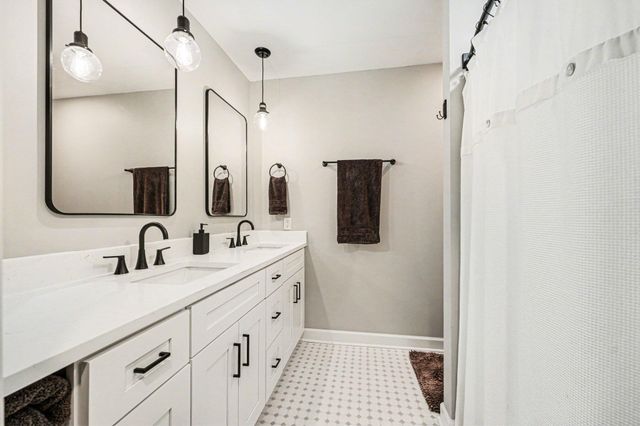 11265 W 80th Court, St. John, IN 46373