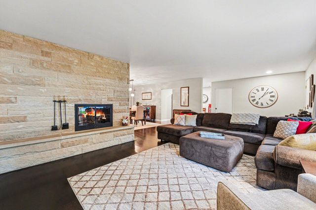 11265 W 80th Court, St. John, IN 46373