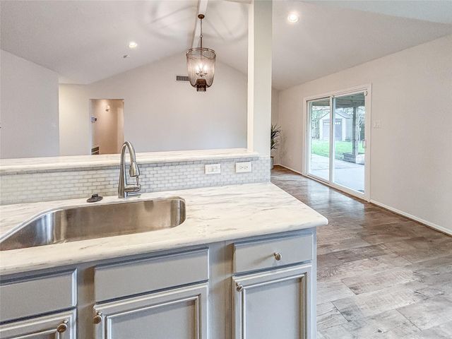 3123 Lazy Spring Drive, Houston, TX 77080