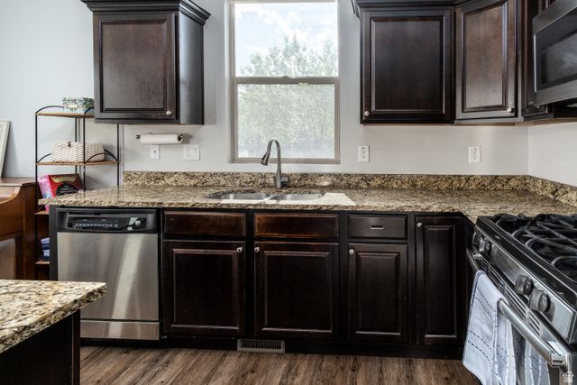 6963 W OTTER CREEK DR, West Jordan, UT 84081