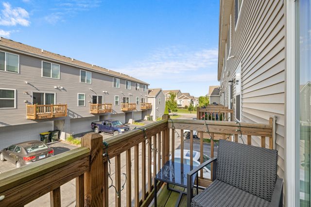 2431 Upland Road, Pingree Grove, IL 60140