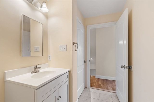 30 Gayron Way 1, Lynn, MA 01905