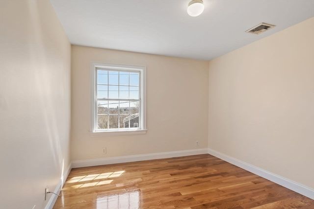 30 Gayron Way 1, Lynn, MA 01905
