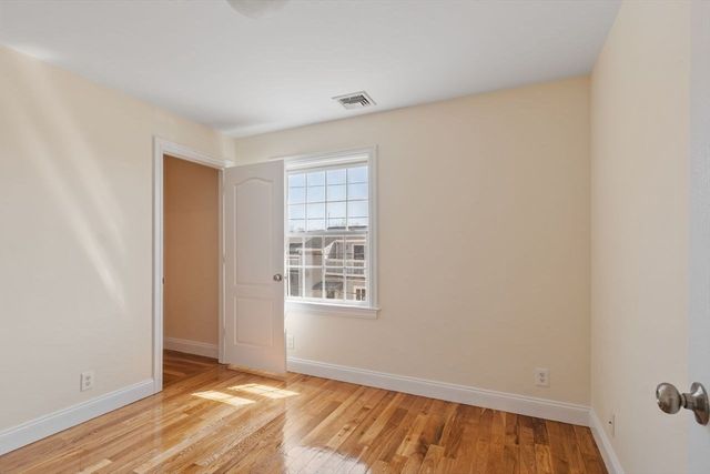 30 Gayron Way 1, Lynn, MA 01905
