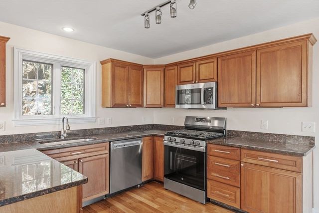 30 Gayron Way 1, Lynn, MA 01905