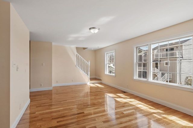 30 Gayron Way 1, Lynn, MA 01905