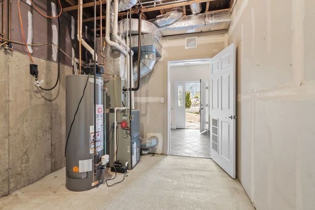 30 Gayron Way 1, Lynn, MA 01905