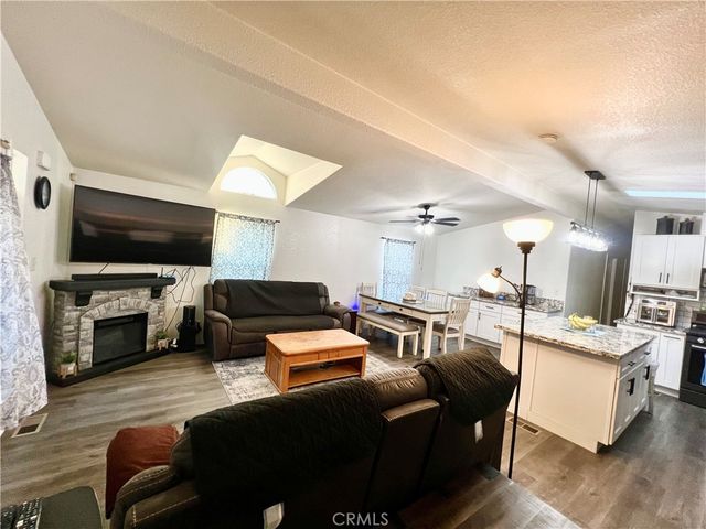 901 S 6th Avenue 221, Hacienda Heights, CA 91745