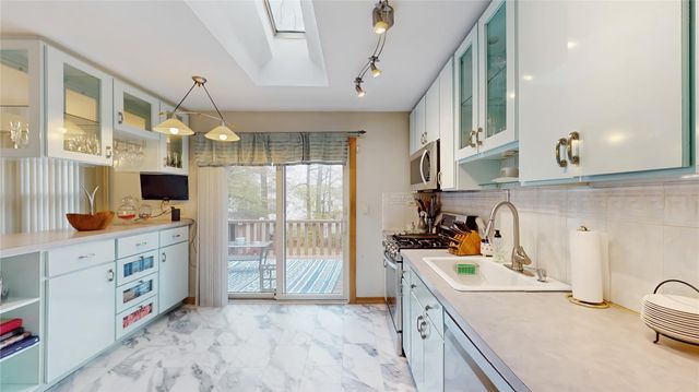 23 Baylor Road, New City, NY 10956
