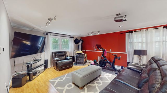 23 Baylor Road, New City, NY 10956