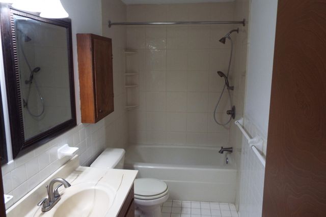 308 N Sunshine Street, Marshfield, MO 65706