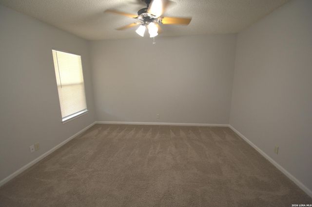 6150 BORDER TRAIL DR, San Antonio, TX 78240