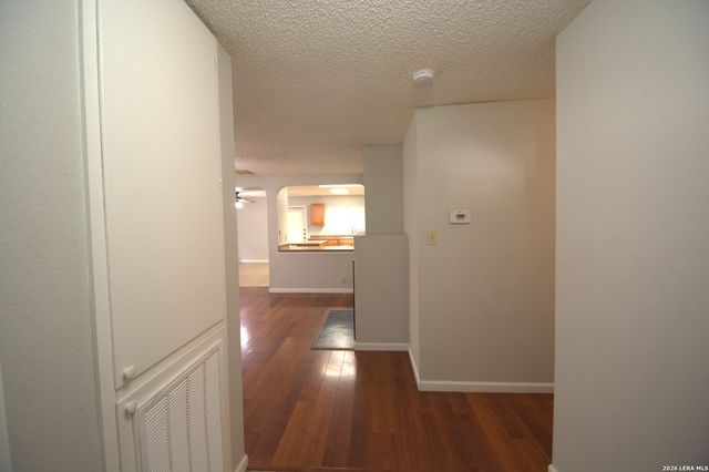 6150 BORDER TRAIL DR, San Antonio, TX 78240