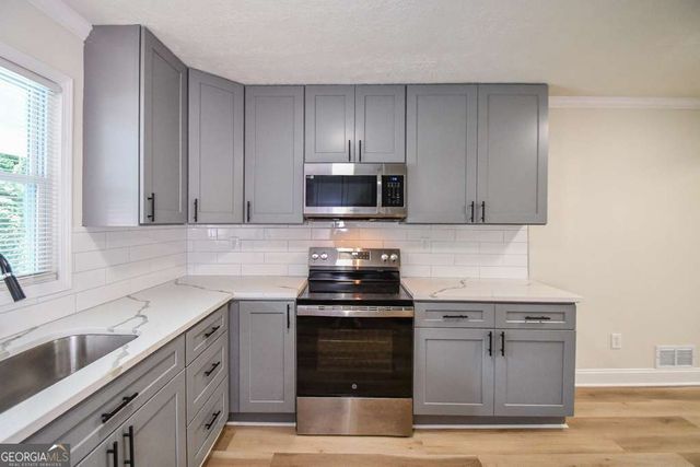 4715 Wildginger Run, Lithonia, GA 30038