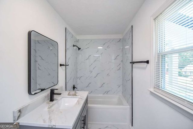 4715 Wildginger Run, Lithonia, GA 30038