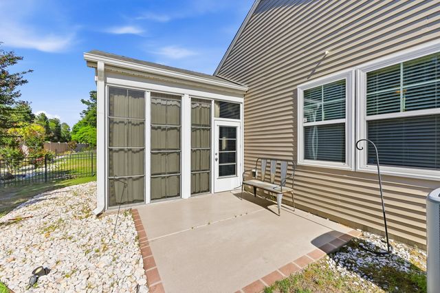 5010 Weatherwood Dr., North Myrtle Beach, SC 29582
