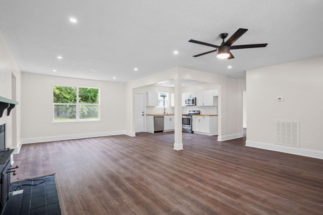 1203 Nellie Street, Chattanooga, TN 37404