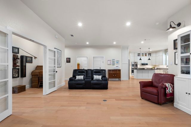 6520 Shoreline Drive, Little Elm, TX 75068